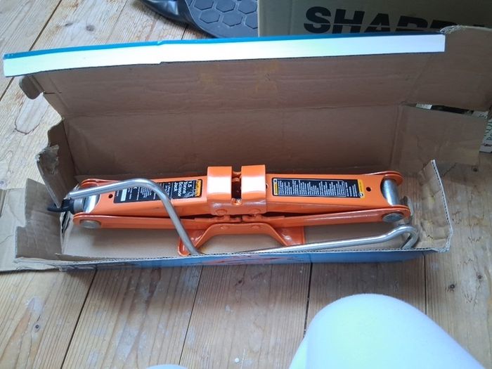 Scissor Jack Brand new