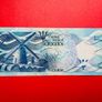 Barbados   2. Dollar.  2013  Pick  73a . ( Uncirculated ) Image 2