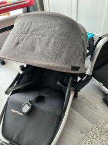 Uppababy rumble seat and  rain cover Inc