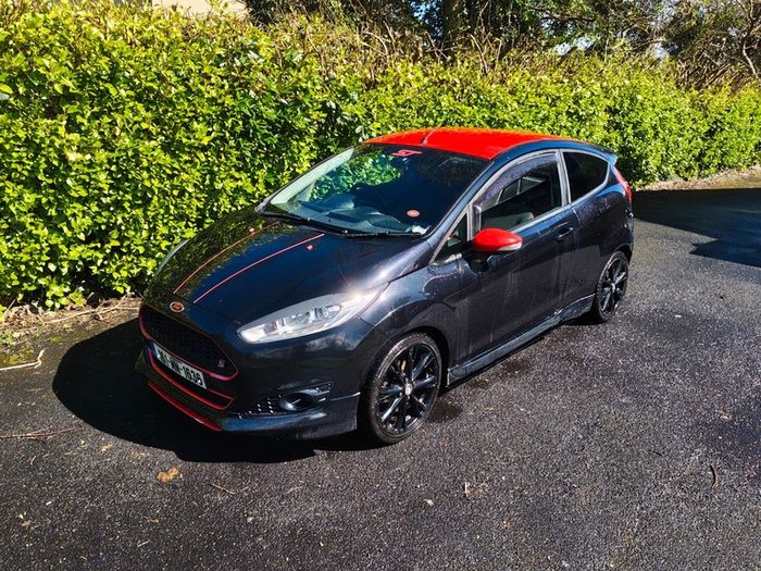 Ford Fiesta 1.0 Zetec S Black Edition 140HP