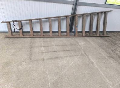 12ft wooden stepladder