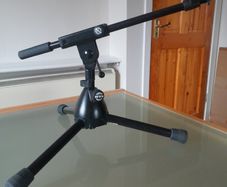 K&M bass drum mic stand