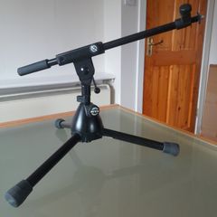 K&M bass drum mic stand