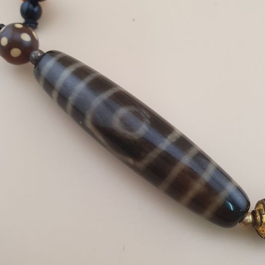 Vintage 3 Eyes Himalayan Tibetan Agate Dzi Bead Amulet Pendant Necklace