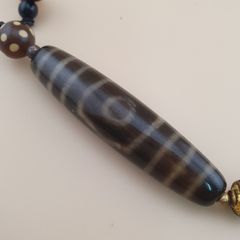 Vintage 3 Eyes Himalayan Tibetan Agate Dzi Bead Amulet Pendant Necklace