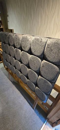 headboard
