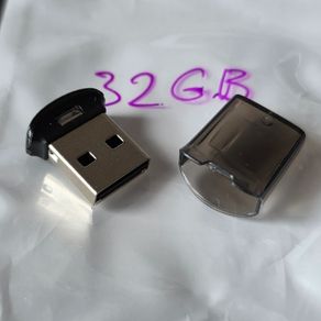32 GB USB Flash Drive Mini