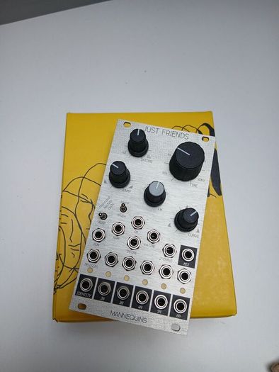 Mannequins Just Friends V2 & Monome Crow