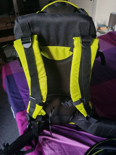 Baby/toddler hiking carrier
