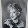 Autographed 10x8 Framed Photo of a Young Bette Midler (a Grammy, Tony, Emmy, and Golden Globe award-winning performer)  Rare Collectible Image 3