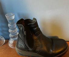 Fly London goretex boots size 7