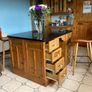 Kitchen island Image 2