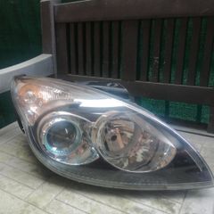 Headlight Hyundai-i30-cw 2011