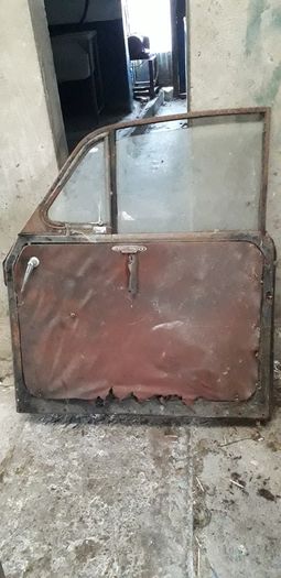 Morris minor door