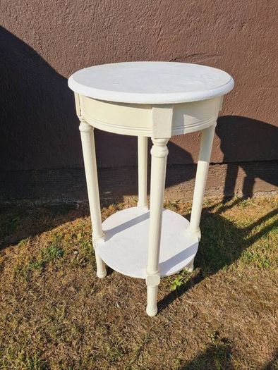 Lamp table