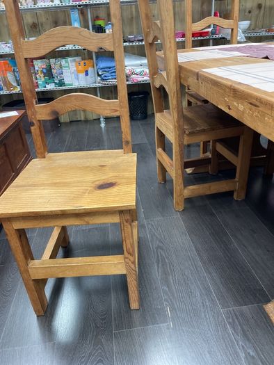 table and 5 chairs