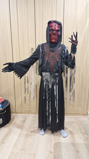 Halloween costume
