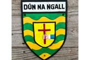 Donegal Crest Cast Iron HS72