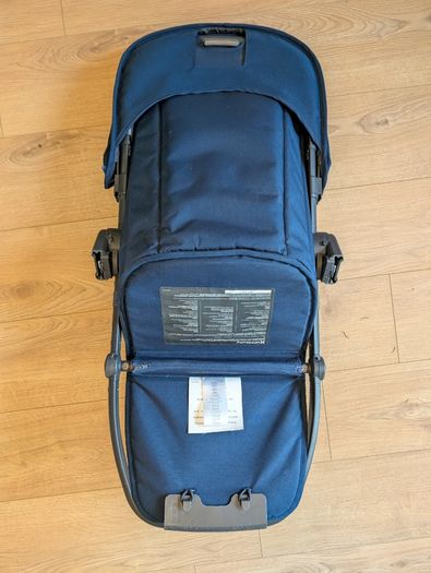 Uppababy V2 Buggy and Bassinet