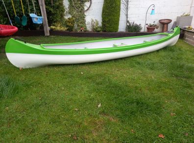 13ft fibreglass canoe