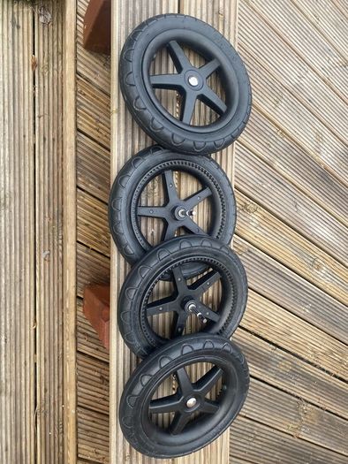 bugaboo cameleon 3 rear wheels x2 in swords