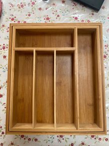 Bamboo cutlery tray