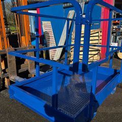 Man lift Basket