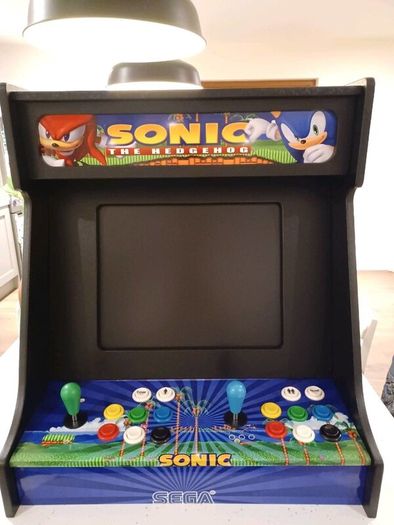 Arcade Machine/ Games Console