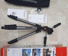Manfrotto Camera Tripod