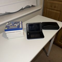 Nintendo 3DS XL Blue + 6 Games, Charger & Case - Fully Working
