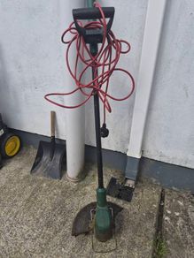 Bosch electric strimmer