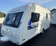 2014 Compass Corana 462 -2 Berth