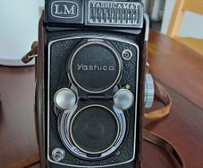Yashica-Mat LM twin-lens reflex