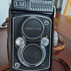 Yashica-Mat LM twin-lens reflex