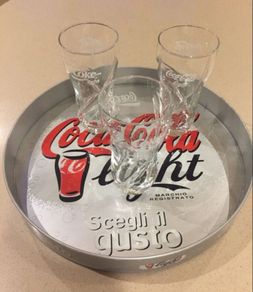 Coca Cola Light Twist Glasses and tray
