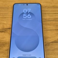 Samsung Galaxy S25 as new condition