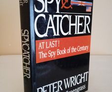 Spy Catcher: The Candid Autobiography of a Senior Intelligence Officer by Peter Wright. With Paul Greengrass (HQ575)