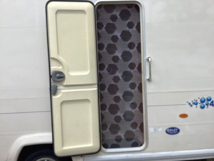 Bailey Ranger 460/2/(2008) 2 berth caravan