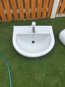 Sonas wash basin - semi pedal