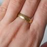 375 9ct gold band size O1/2, 4.61g Image 3