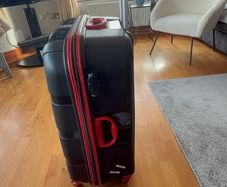 Suit Case