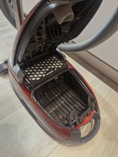 Miele Cat/Dog