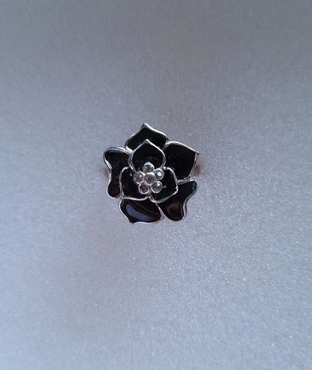 Black rose ring. Sterling silver