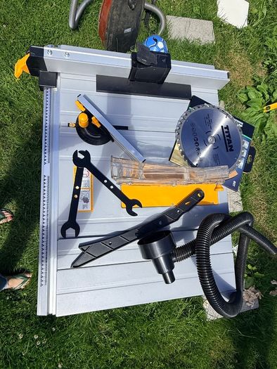 Titan Table Saw