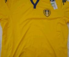 leeds United shirt
