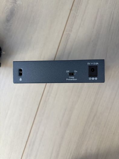 TP-Link TL-SG105 5-Port Gigabit Ethernet Switch