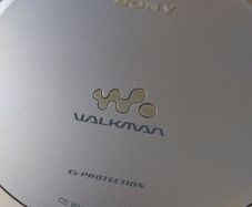 vintage sony walkman D-EJ360 exellent condition