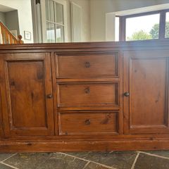 Sideboard