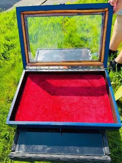 Display Cabinet