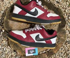 Vintage Nike SB Chicago Red White Black